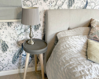 Concrete Tray Side Table  | Round